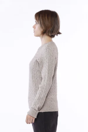 MAGLIA casual con trecce ricamate e scollo a giro