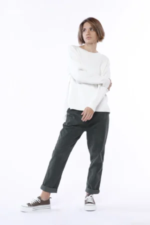 MAGLIA everyday con scollo a barchetta e spacchetti laterali
