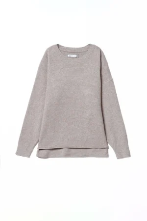MAGLIA everyday con scollo a barchetta e spacchetti laterali