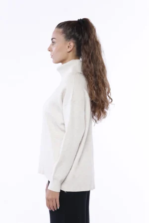 MAGLIA a collo alto con orli a costine e manica ampia