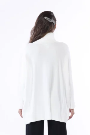 ABITO MAGLIA dolcevita con bordi laterali e orli a costine con graziose taschine sul davanti