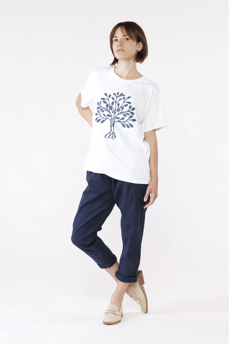 T-SHIRT casual a girocollo con albero della vita ricamato in rilievo ONEWORLD HYBRID