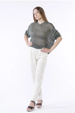 PANTALONE rigato con risvolti alle caviglie di tendenza ed elastico di chiusura in vita