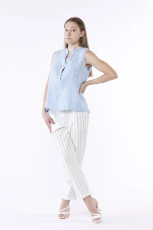 BLUSA smanicata in puro lino e scollo a V serafino