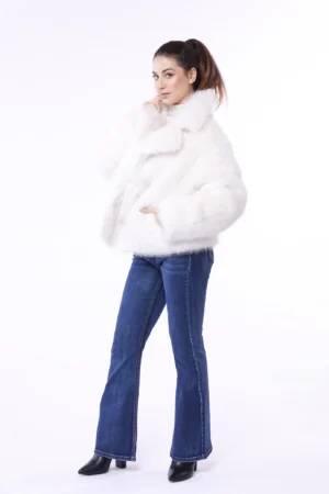 CAPPOTTO corto con pelliccia e collo reverse