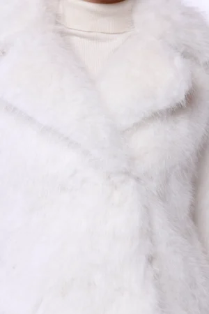 CAPPOTTO corto con pelliccia e collo reverse