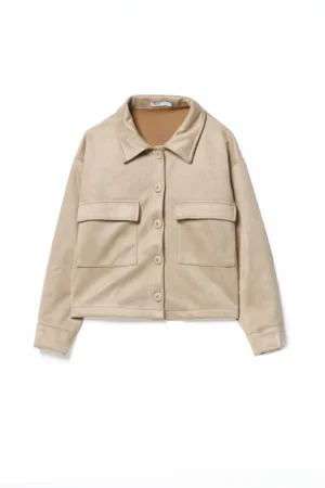 GIACCA casual corta con colletto alla francese chiusura a bottoni e tasconi di tendenza sul petto