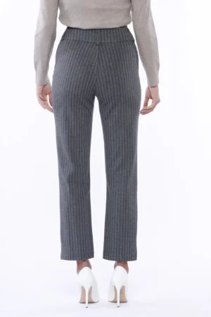 PANTALONE dritto gessato e spacco doppio bottone