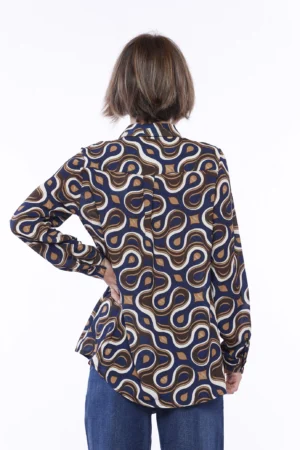 CAMICIA a manica lunga con stampa fluida e collo classico