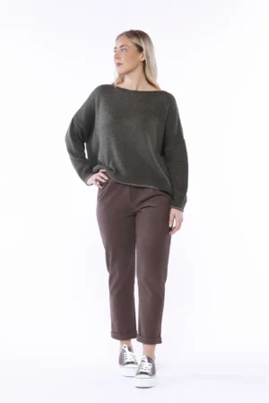 PANTALONE caldo modello velluto con risvolti alle caviglie