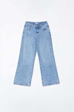 PANTALONE in denim dal taglio classico con tasche e bottone di chiusura