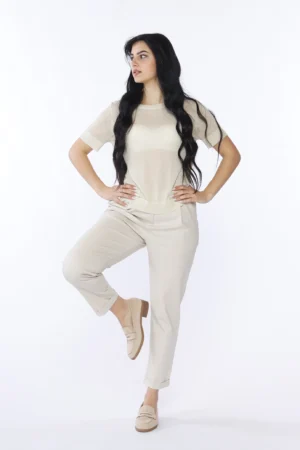 MAGLIA in lurex a manica corta con scollo a giro casual e orli a costine