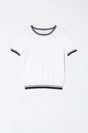 MAGLIA elegante e versatile a manica corta e con doppia fascia bicolore agli orli