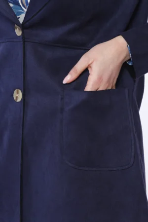 GIACCA lunga in ecodainetto con bottoni di chiusura, tasche e collo reverse