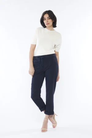 PANTALONE comodo in cotone con risvolti alle caviglie fodera interna a fiori e laccetto di chiusura