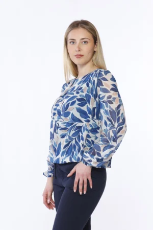 BLUSA a fantasia di foliage con scollo a giro e orli  a sbuffo