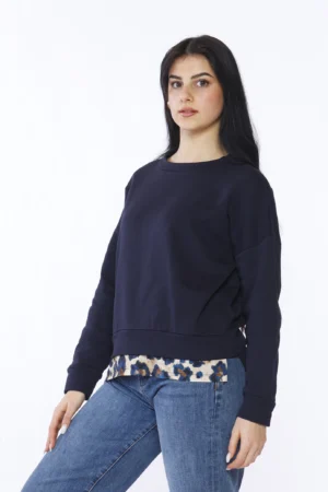 MAGLIA casual con inserto di camicia al fondo e scollo a giro ampio