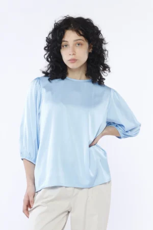BLUSA versatile con maniche a sbuffo e scollo a giro