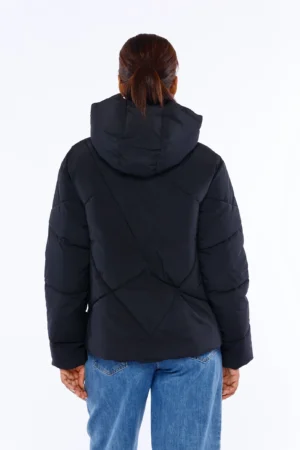 GIACCA corta con trapuntatura diagonale cappuccio regolabile con lacci e comode tasche