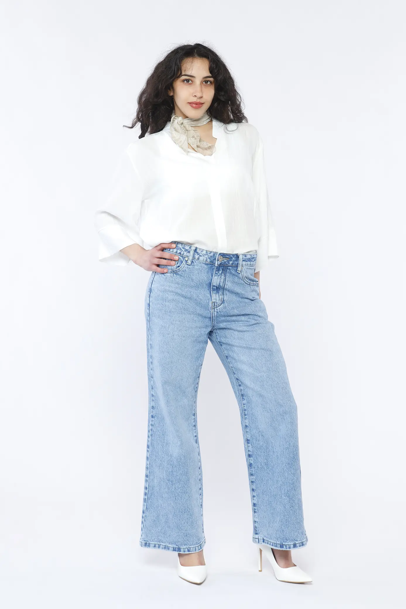 BLUSA casual a trama striata con manica a tre quarti e colletto alla coreana aperto a V ONEWORLD HYBRID