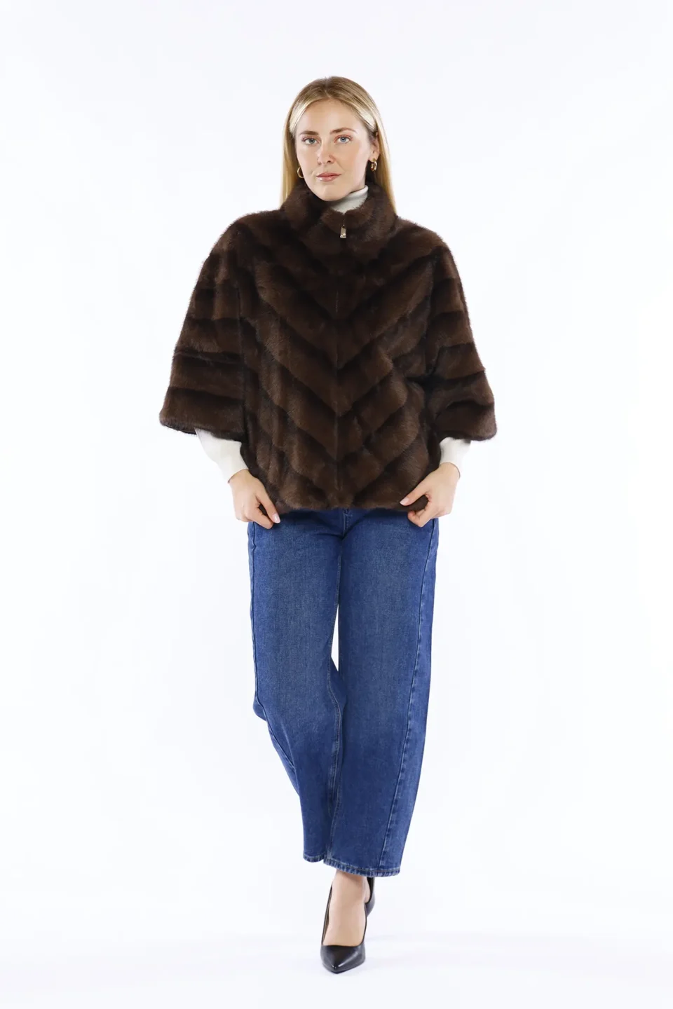 CAPPOTTO pelliccia a pelo corto con elegante manica a kimono e trapuntatura diagonale di tendenza ONEWORLD HYBRID