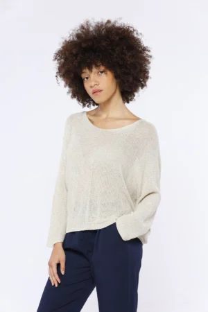 MAGLIA Con scollo a barca lavorata a tricot