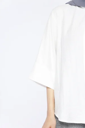 BLUSA Scollo a V  con finto cannoncino centrale