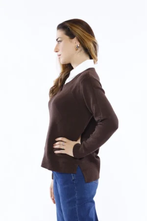 MAGLIA doppio strato con inserto di camicia al collo e orli a costine