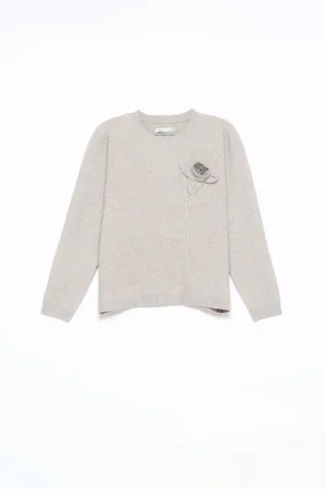 MAGLIA everyday a girocollo con orli a costine con graziosa rosa in rilievo al petto