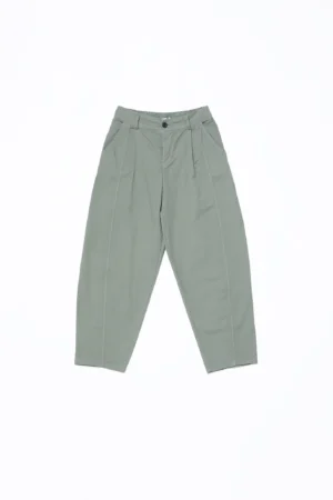 PANTALONE barrel in fresco cotone con graziose pince verticali