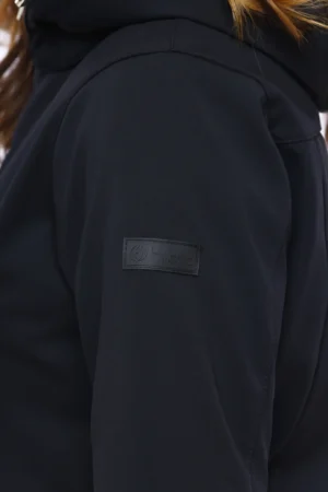 GIACCA con chiusura a zip tasche verticali ed elegante cordino di chiusura su cappuccio regolabile
