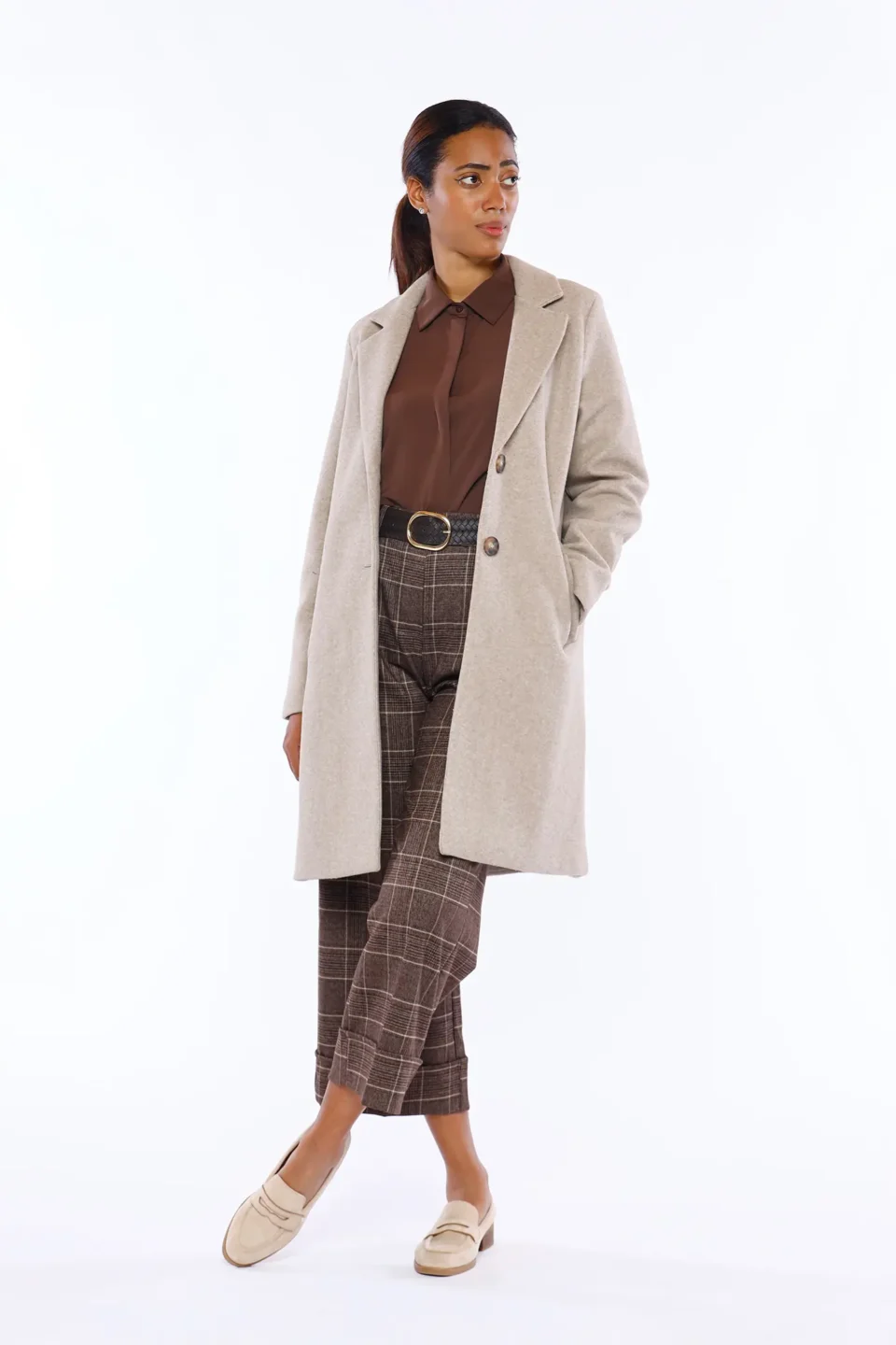 CAPPOTTO lungo versatile con collo revers comode tasche e chiusura a un bottone ONEWORLD HYBRID