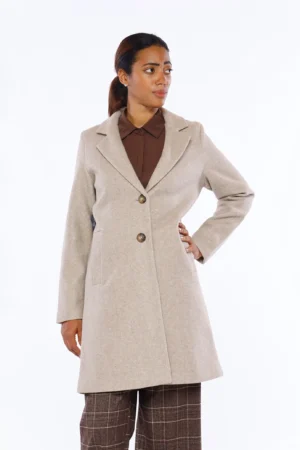 CAPPOTTO lungo versatile con collo revers comode tasche e chiusura a un bottone