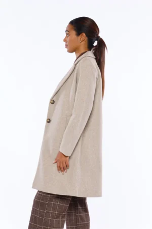 CAPPOTTO lungo versatile con collo revers comode tasche e chiusura a un bottone